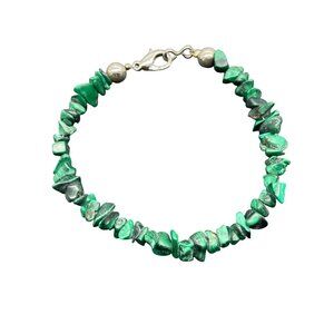 Malachite Chip Beaded Bracelet With Silver Clasp